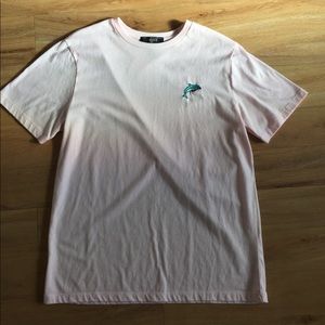 (Size M) Pink Embroider Dolphin Tee